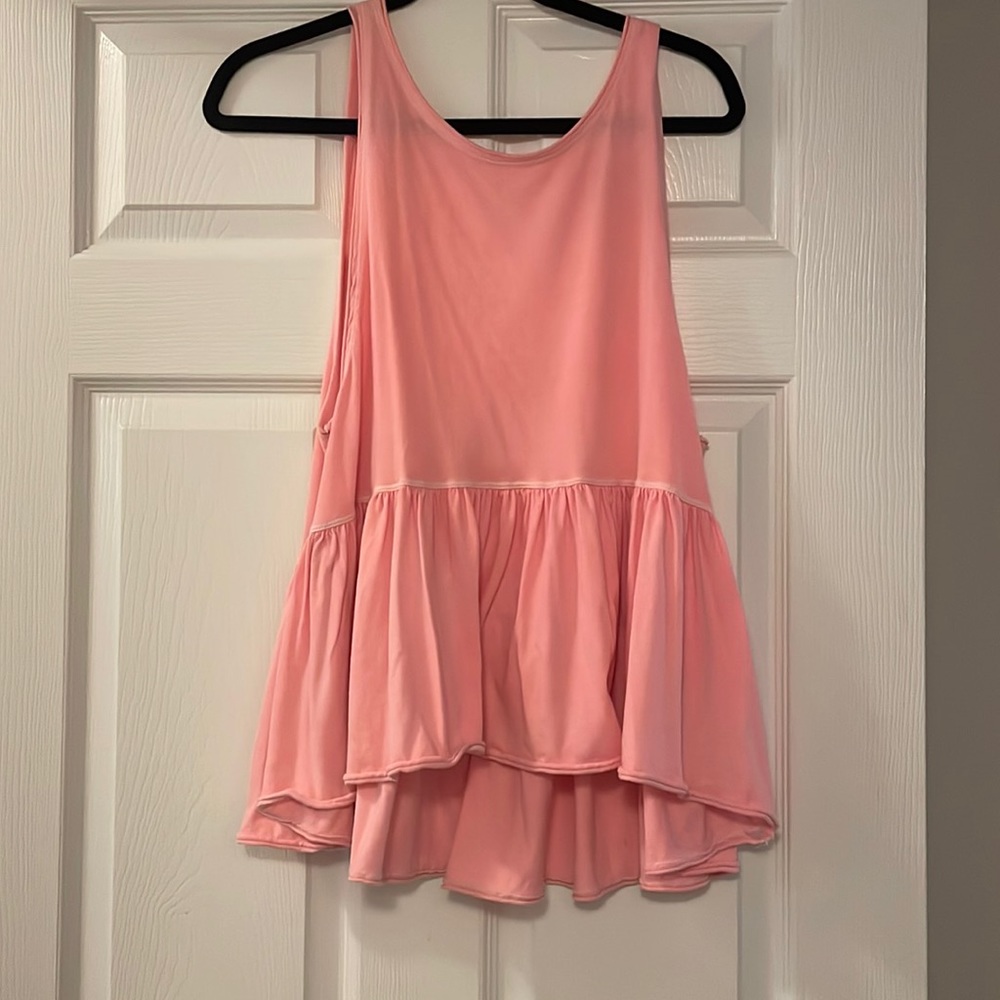 WE THE FREE size Small Pink Blouse
